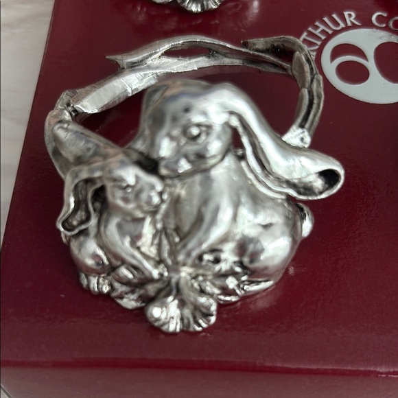 NIB VTG Arthur Court Silver Rabbit Napkin Rings - Picture 2 of 6